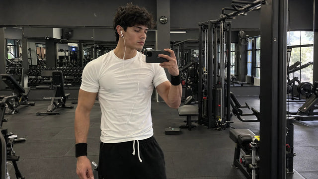 Ako funguje tréning čeľustných svalov: Veda za lepším kontúrovaním tváre